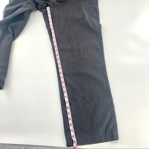 Men’s The North Face Gray Flat Front Chino Pants - Picture 10 of 11